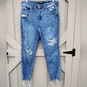 Judy Blue High Rise Rigid Magic Destroy Straight Jeans 88736 stretch 11/30